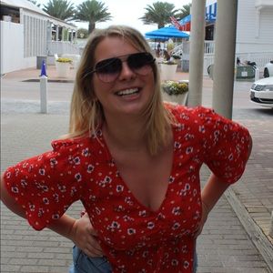 Meet your Posher, Grace